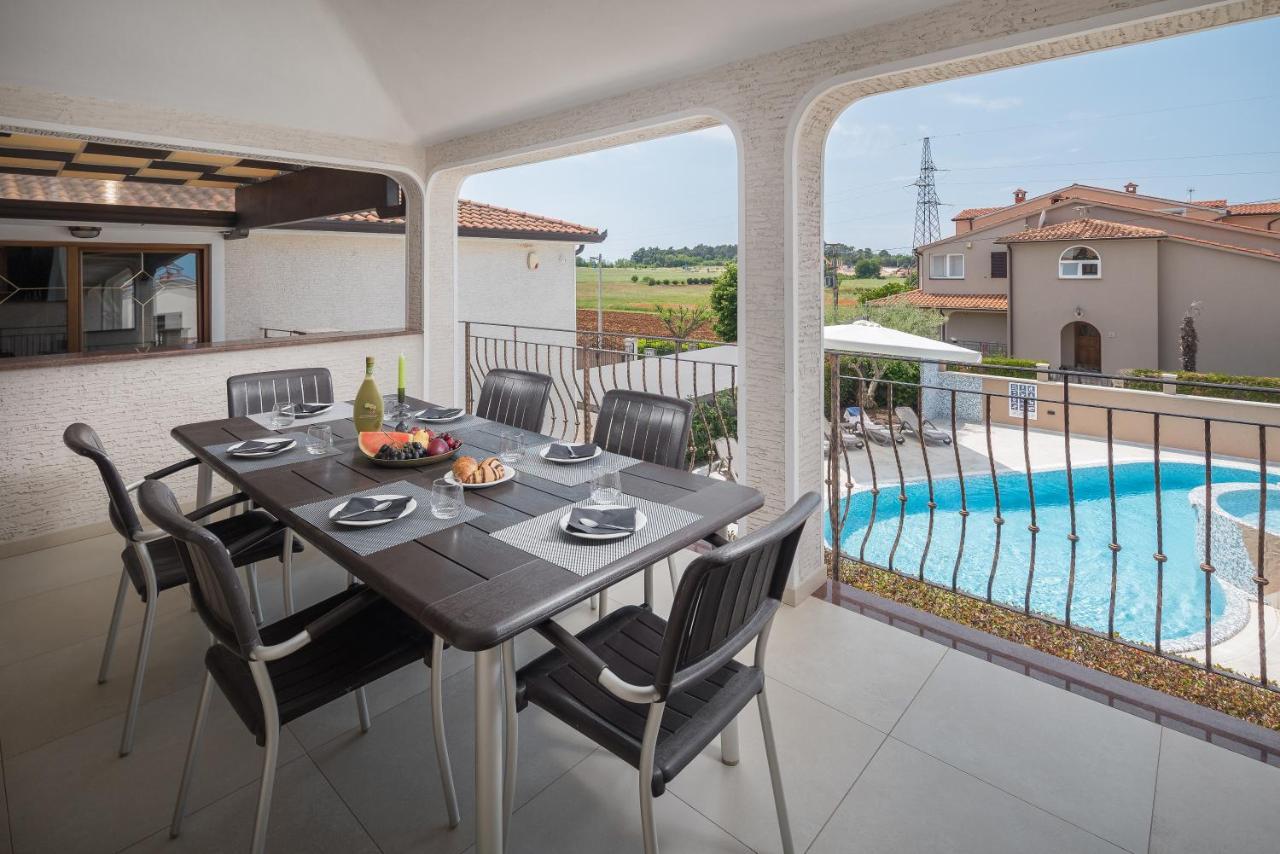 Villa Alena Poreč Exterior foto