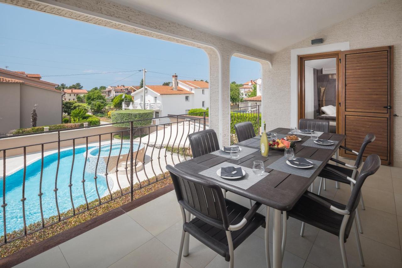 Villa Alena Poreč Exterior foto
